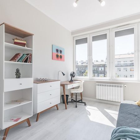 Room, Aleja Niepodleglosci 148, Center, Sgh, Pole Mokotowskie 华沙 外观 照片